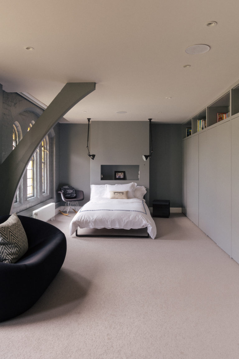 JUDES LONDON, NW10 - SHOOTFACTORY - LONDON HOUSES