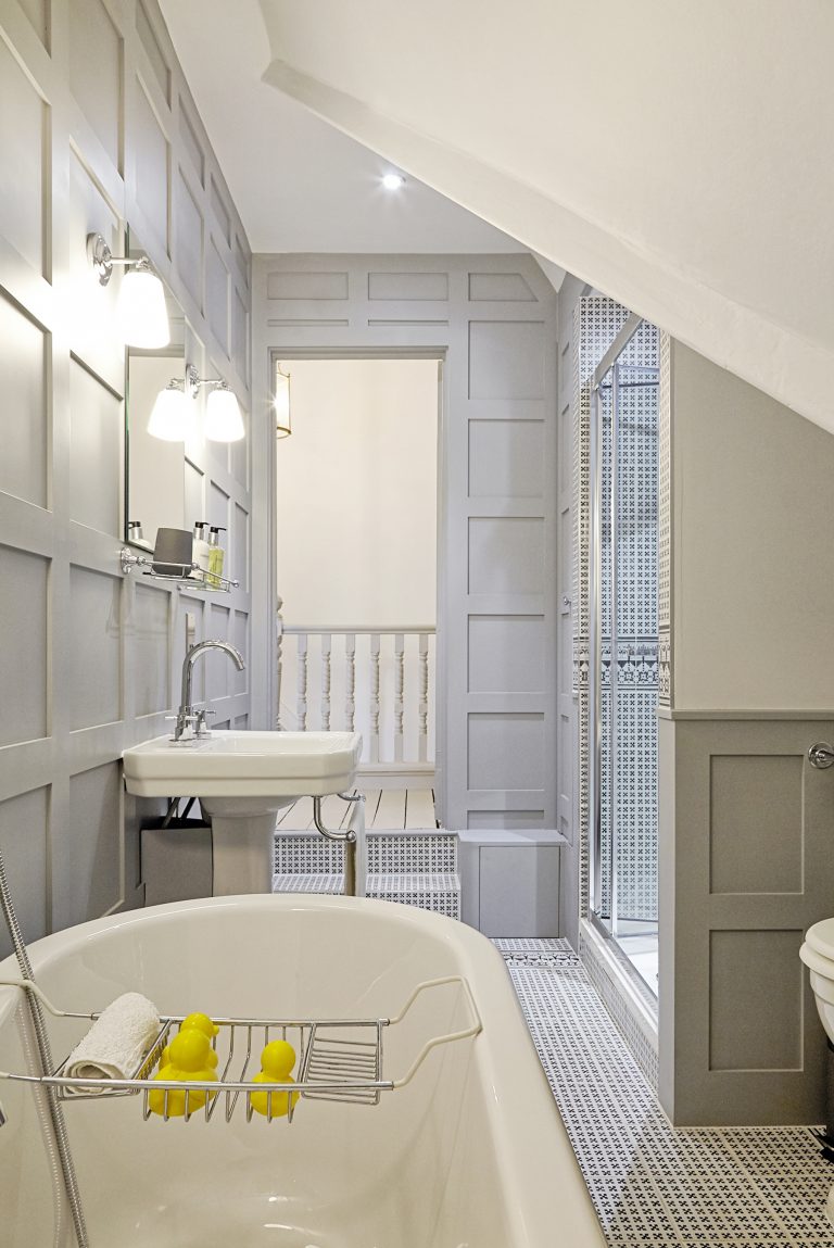Coolhurst N8 - freestanding bath - london houses - shootfactory location