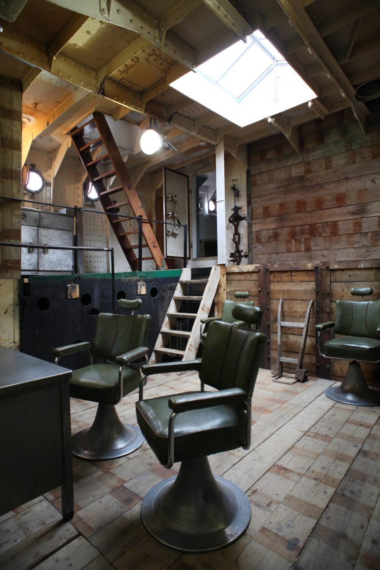 Lightship E16 - salon area - quirky - shootfactory location