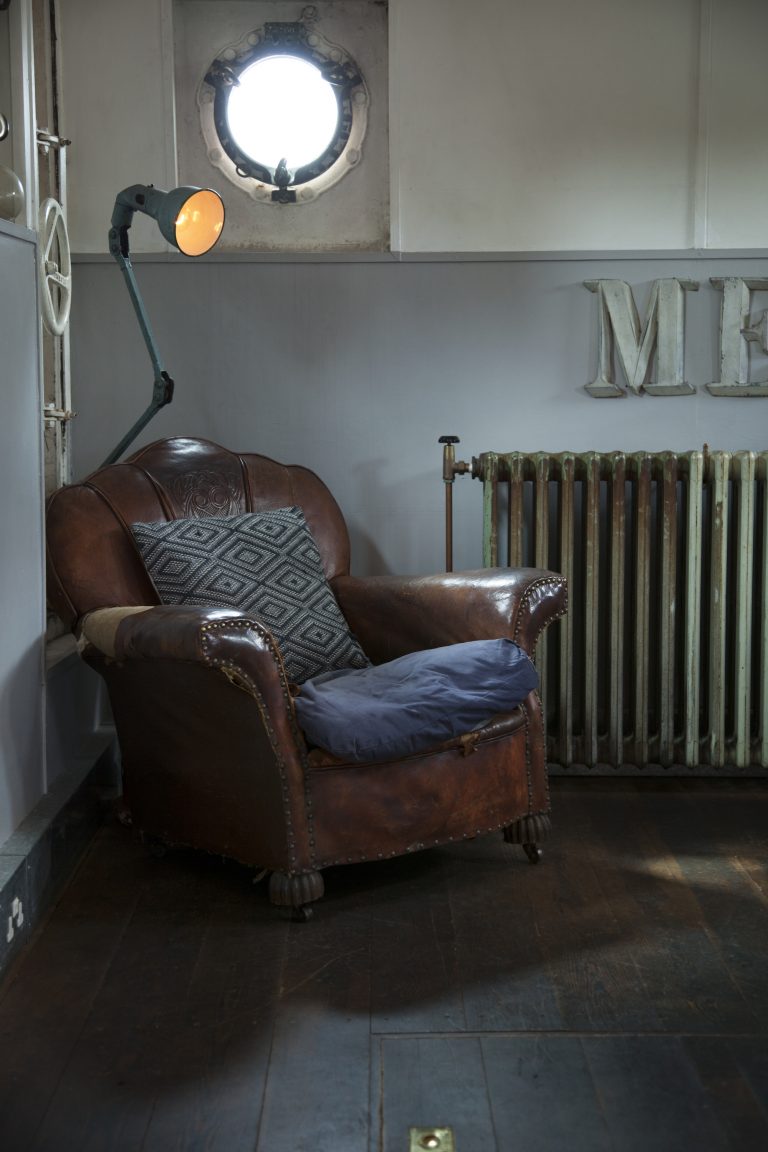 Lightship E16 - leather armchair - quirky - shootfactory location
