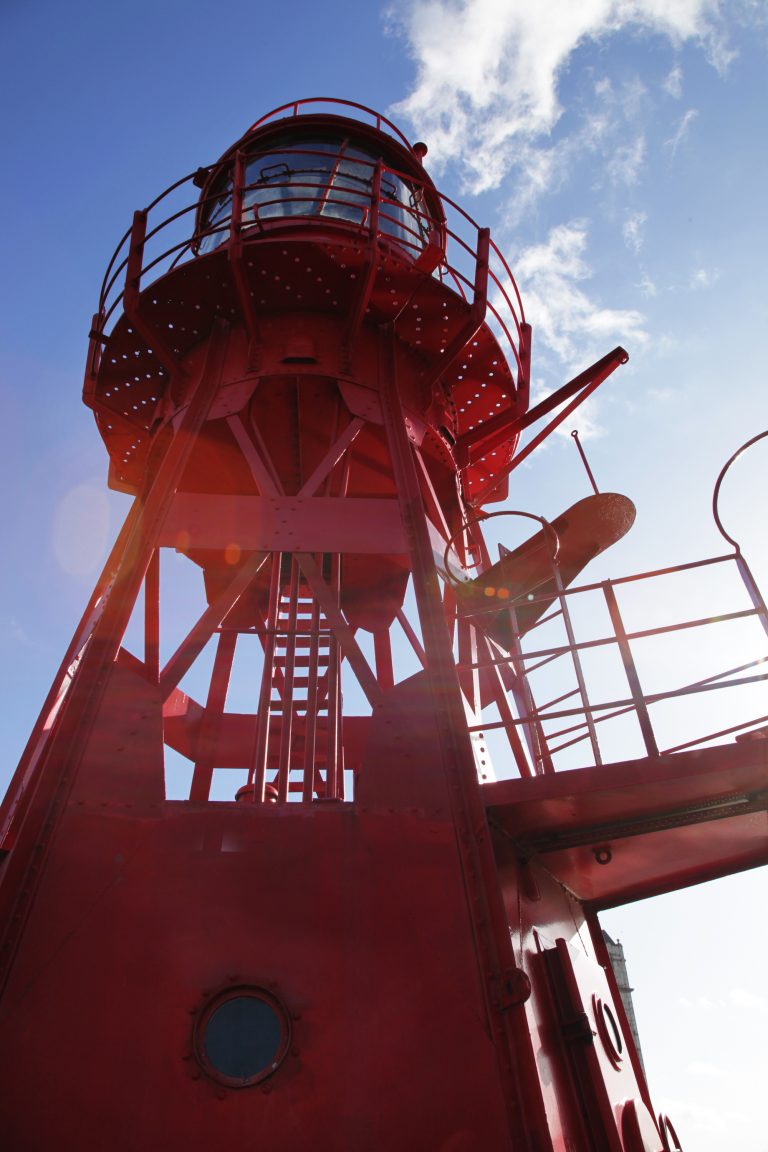 Lightship E16 - light tower - quirky - shootfactory location