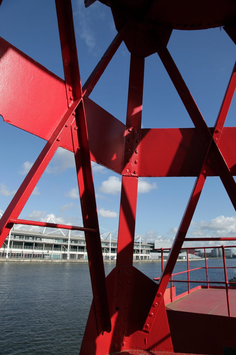 Lightship E16 - steel framework - quirky - shootfactory location