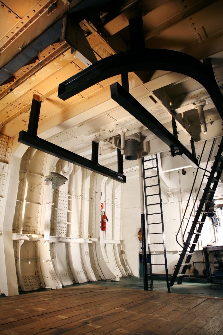 Lightship E16 - large space - quirky - shootfactory location