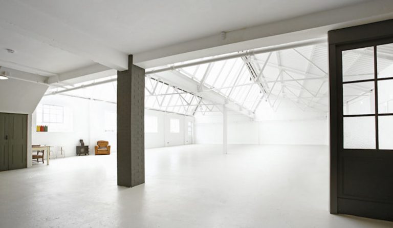 Tucker SW20 - painted concrete floor - photographic studios - shootfactory location