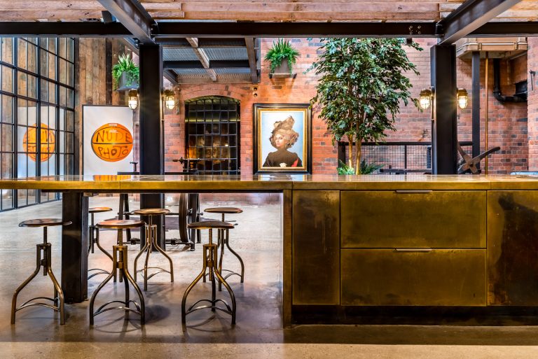 Compound B3 - breakfast bar - other uk houses - shootfactory location