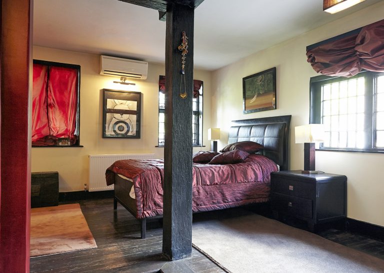 Cedar KT2 - small bedroom - london houses - shootfactory location