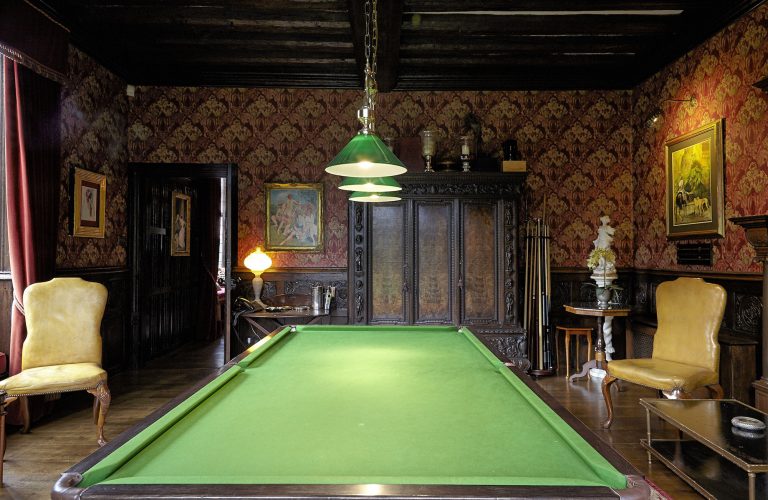 Cedar KT2 - snooker table - london houses - shootfactory location