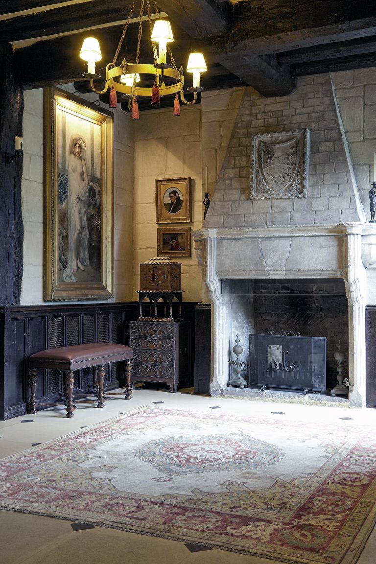 Cedar KT2 - open fire - london houses - shootfactory location