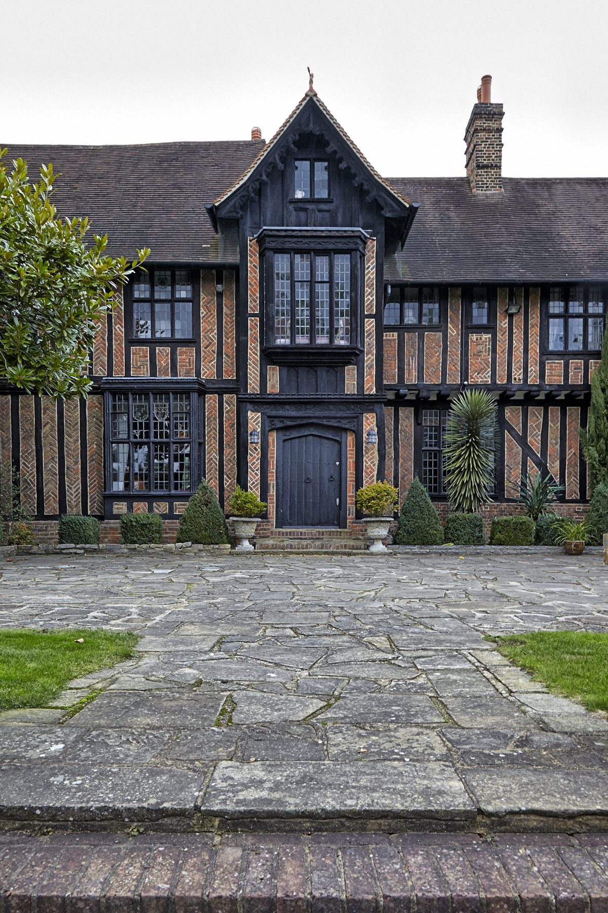 Period Featured Grade II listed London House 