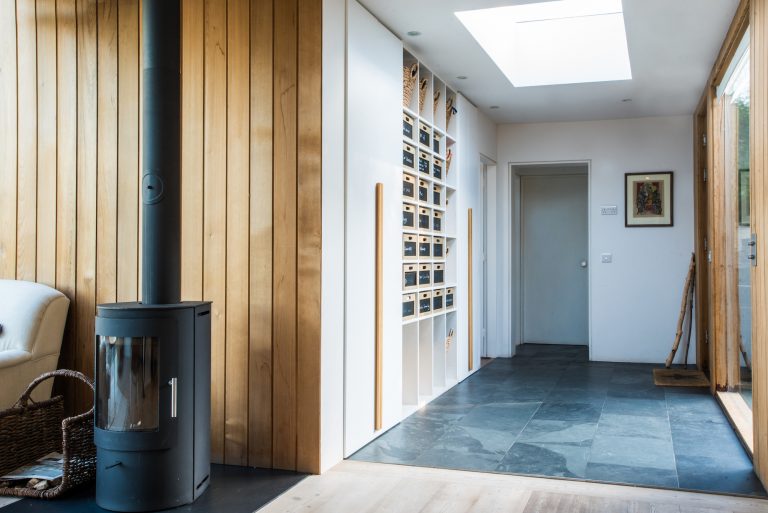 Berkhamsted HP4 - entrance hall flooded with daylight - other uk houses - shootfactory location