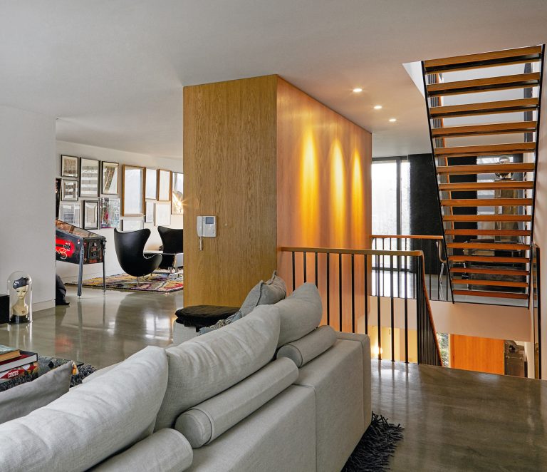 Hurst N6 - open staircase - london houses - shootfactory location