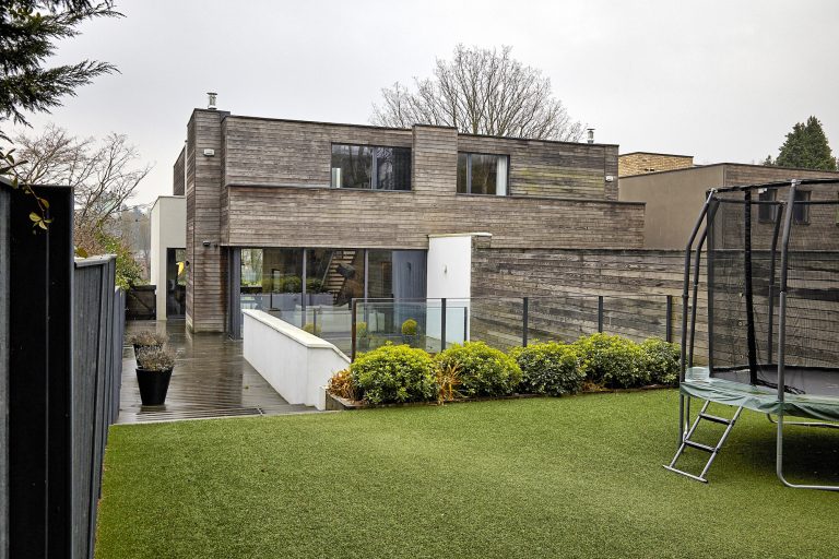 Hurst N6 - faux grass lawn - london houses - shootfactory location