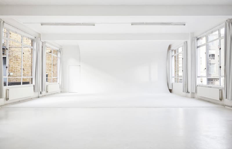 Haggerston Studio All White Photography Studio - Shootfactory