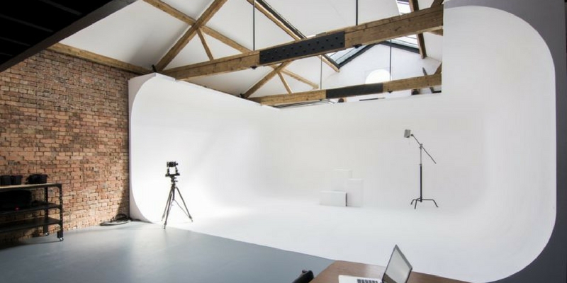 Product Photographic Studio Infinity cove - Shootfactory