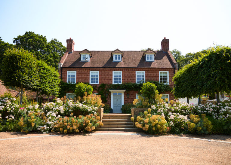 THE FARMHOUSE, EAST SUSSEX, TN20 - SHOOTFACTORY - OTHER UK HOUSES