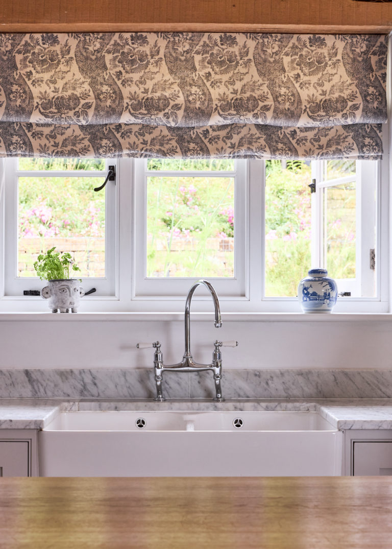 THE FARMHOUSE, EAST SUSSEX, TN20 - SHOOTFACTORY - OTHER UK HOUSES