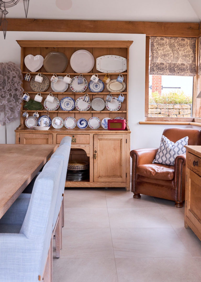 THE FARMHOUSE, EAST SUSSEX, TN20 - SHOOTFACTORY - OTHER UK HOUSES
