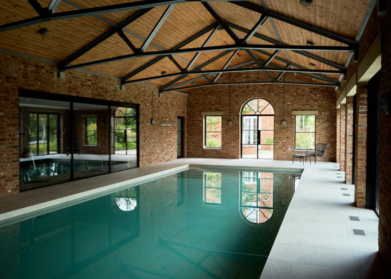 THE FARMHOUSE, EAST SUSSEX, TN20 - SHOOTFACTORY - OTHER UK HOUSES