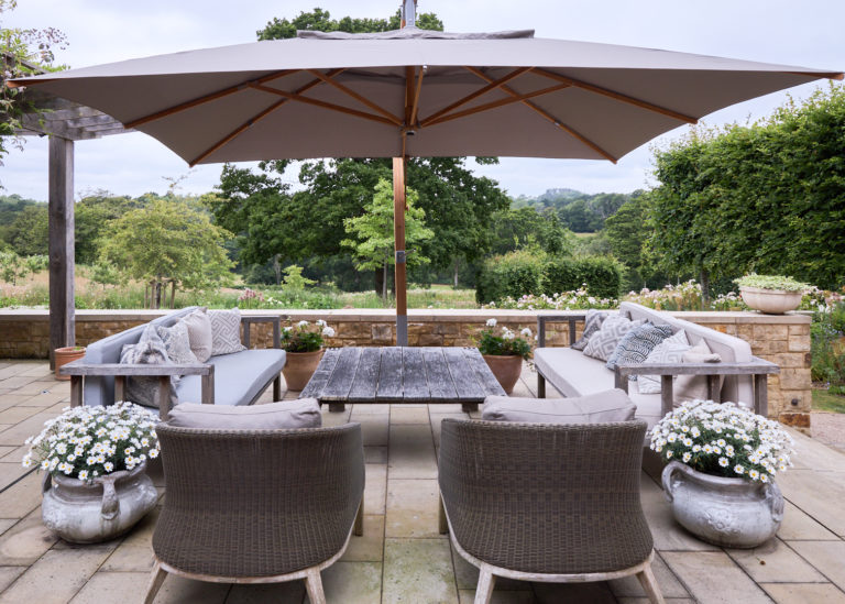 THE FARMHOUSE, EAST SUSSEX, TN20 - SHOOTFACTORY - OTHER UK HOUSES