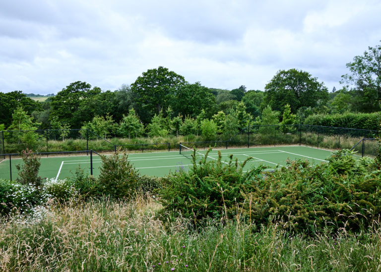 THE FARMHOUSE, EAST SUSSEX, TN20 - SHOOTFACTORY - OTHER UK HOUSES