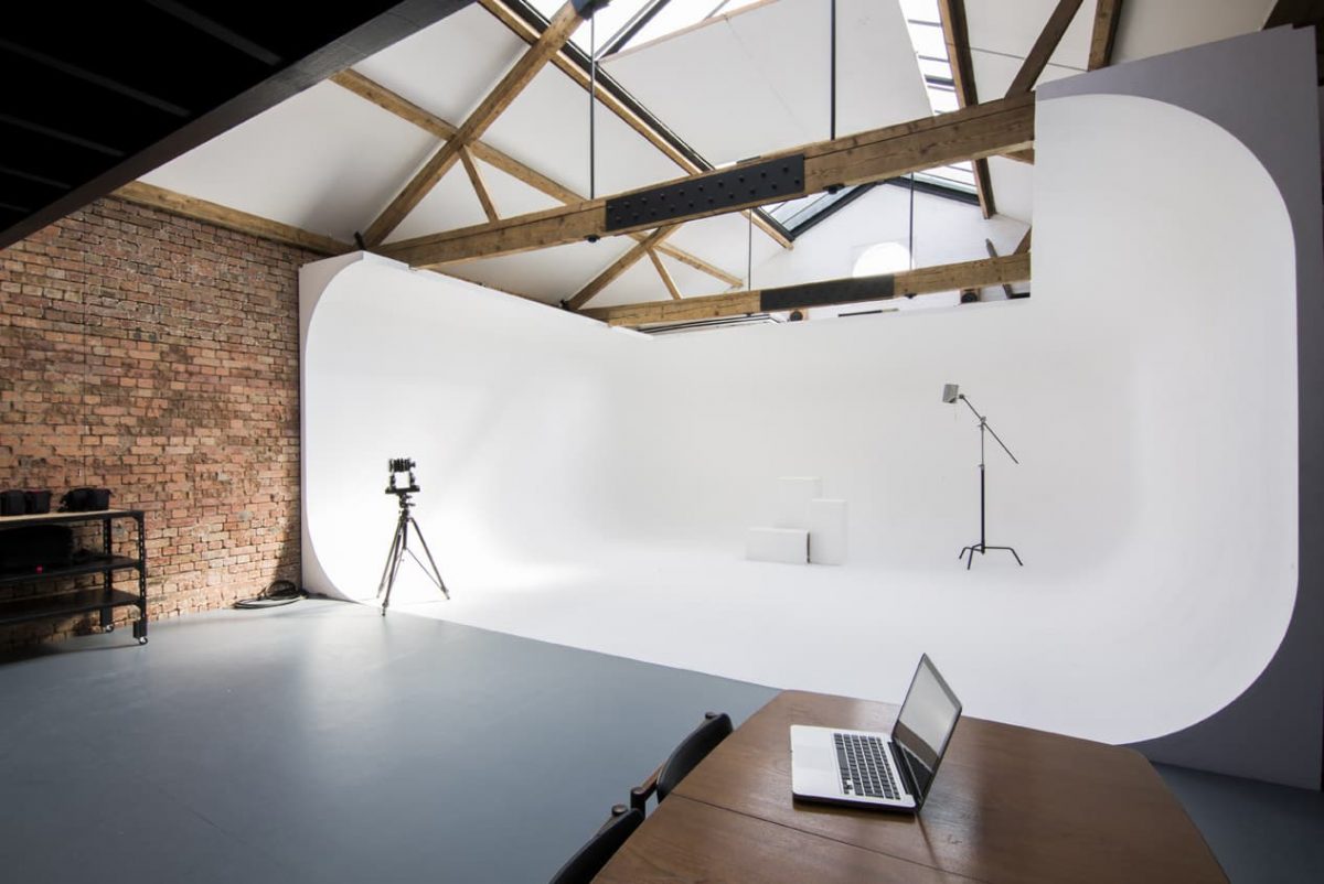 Cove Photographic Studio in London - Shootfactory