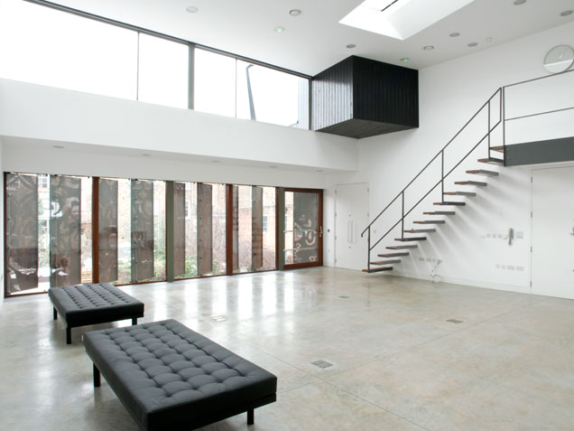 Clad Sudio - Top 10 Photo studios London - Shootfactory