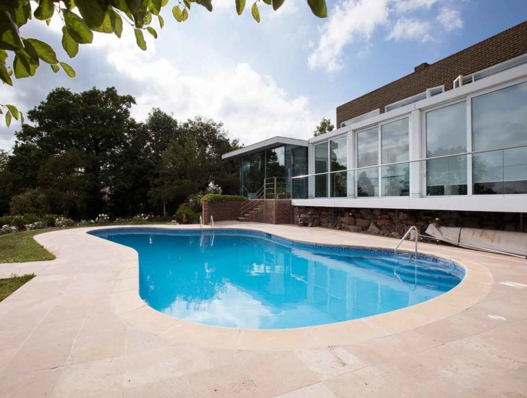 POOL HOUSE HAYWARDS HEATH, RH16 - SHOOTFACTORY - OTHER UK HOUSES