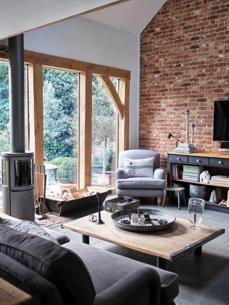 HAGUE BARN HENLEY ON THAMES, RG9 - SHOOTFACTORY - OTHER UK LOCATION HOUSE