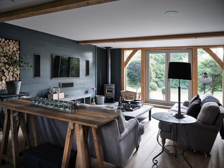 DARK AND MOODY RUSTIC LOUNGE - HAGUE BARN HENLEY ON THAMES, RG9 - SHOOTFACTORY - OTHER UK LOCATION HOUSE
