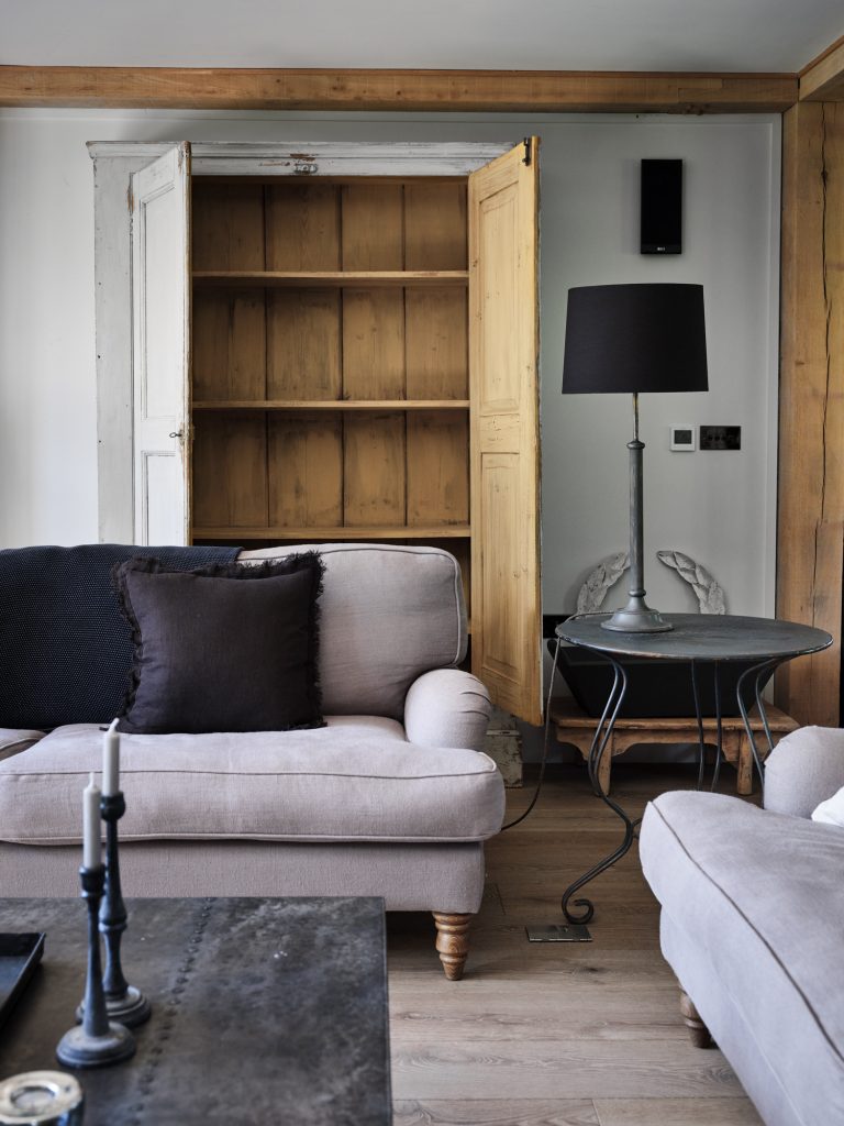 LARGE RUSTIC CABINET WITH OPEN DOORS - HAGUE BARN HENLEY ON THAMES, RG9 - SHOOTFACTORY - OTHER UK LOCATION HOUSE