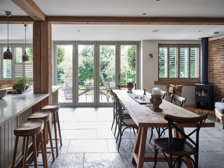DINING TABLE AND CHAIR - LOG BURNING STOVE - HAGUE BARN HENLEY ON THAMES, RG9 - SHOOTFACTORY - OTHER UK LOCATION HOUSE