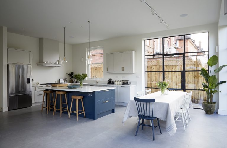 Open plan kitchen dinner - Melrose SW18 - Shootfactory - London Location House