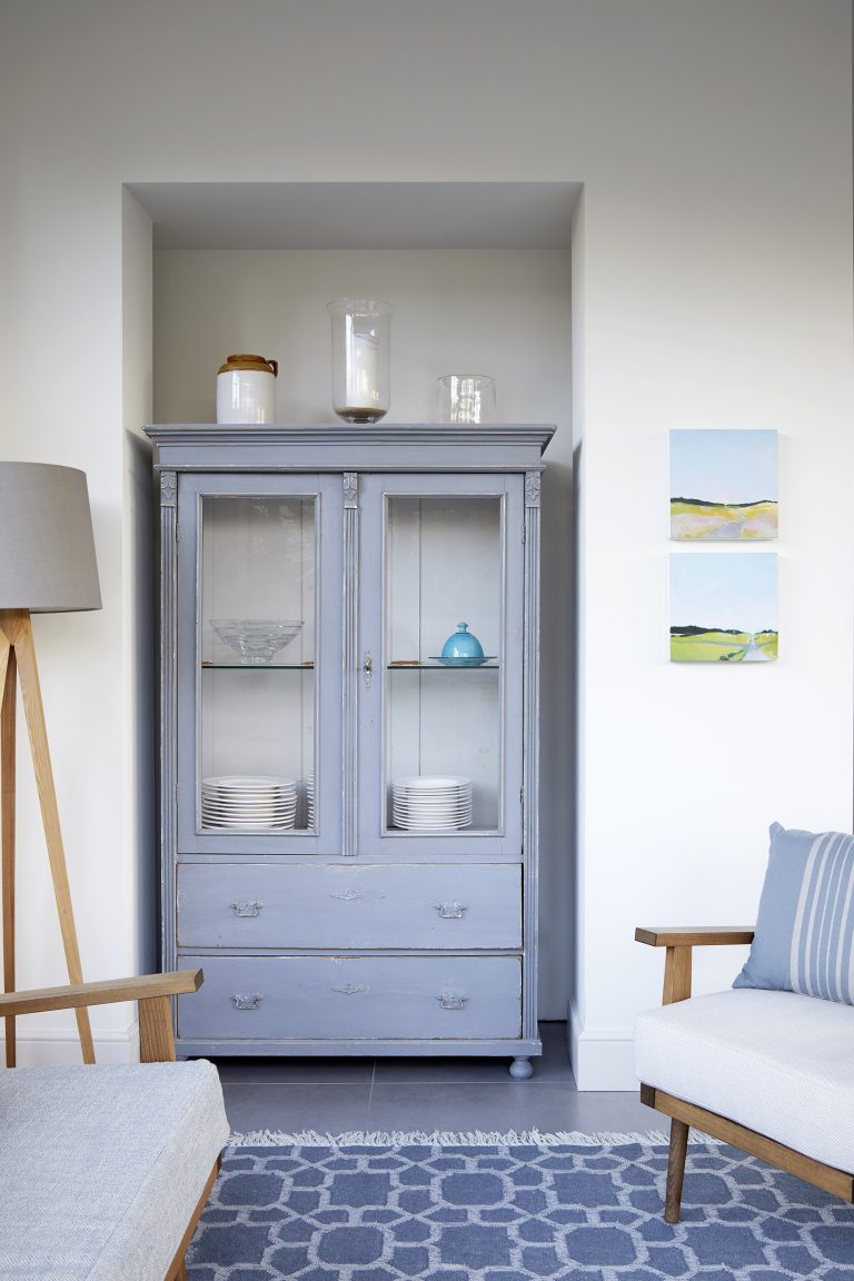 Rustic kitchen cabinet - Melrose SW18 - Shootfactory - London Location House