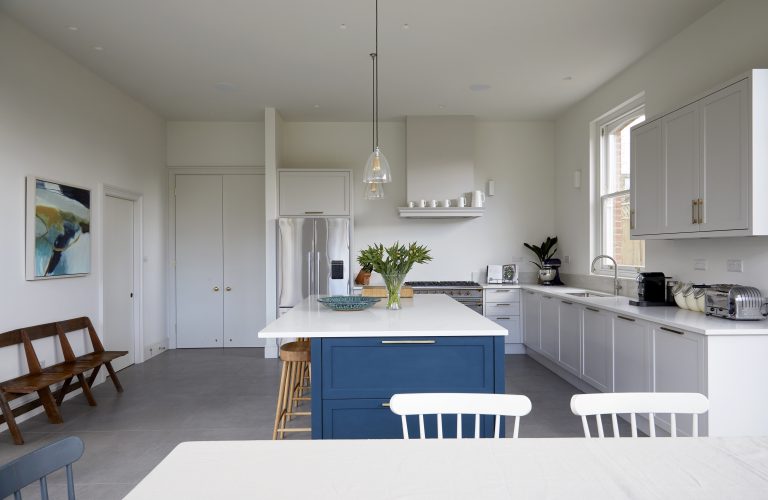 Large open plan kitchen - Melrose SW18 - Shootfactory - London Location House