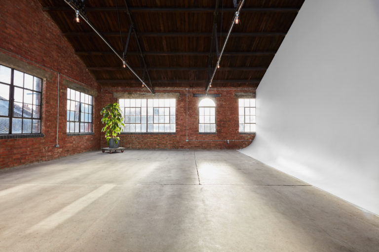 MONO STUDIO LONDON, N4 - SHOOTFACTORY - PHOTOGRAPHIC STUDIOS