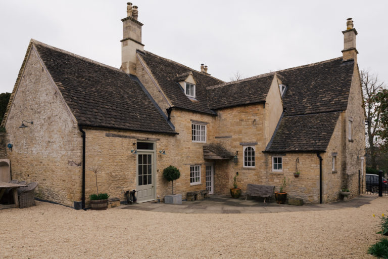COLDSTREAM OXFORDSHIRE, OX7 - SHOOTFACTORY - OTHER UK LOCATION HOUSE