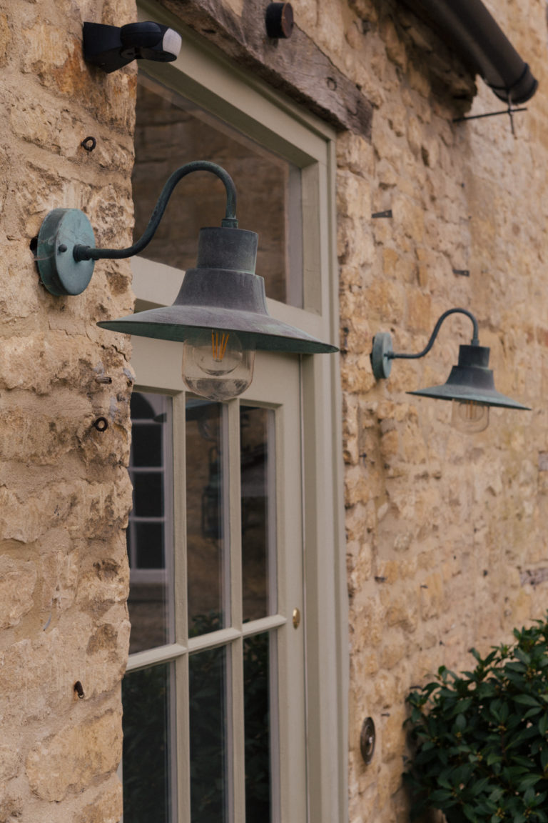 COLDSTREAM OXFORDSHIRE, OX7 - SHOOTFACTORY - OTHER UK LOCATION HOUSE