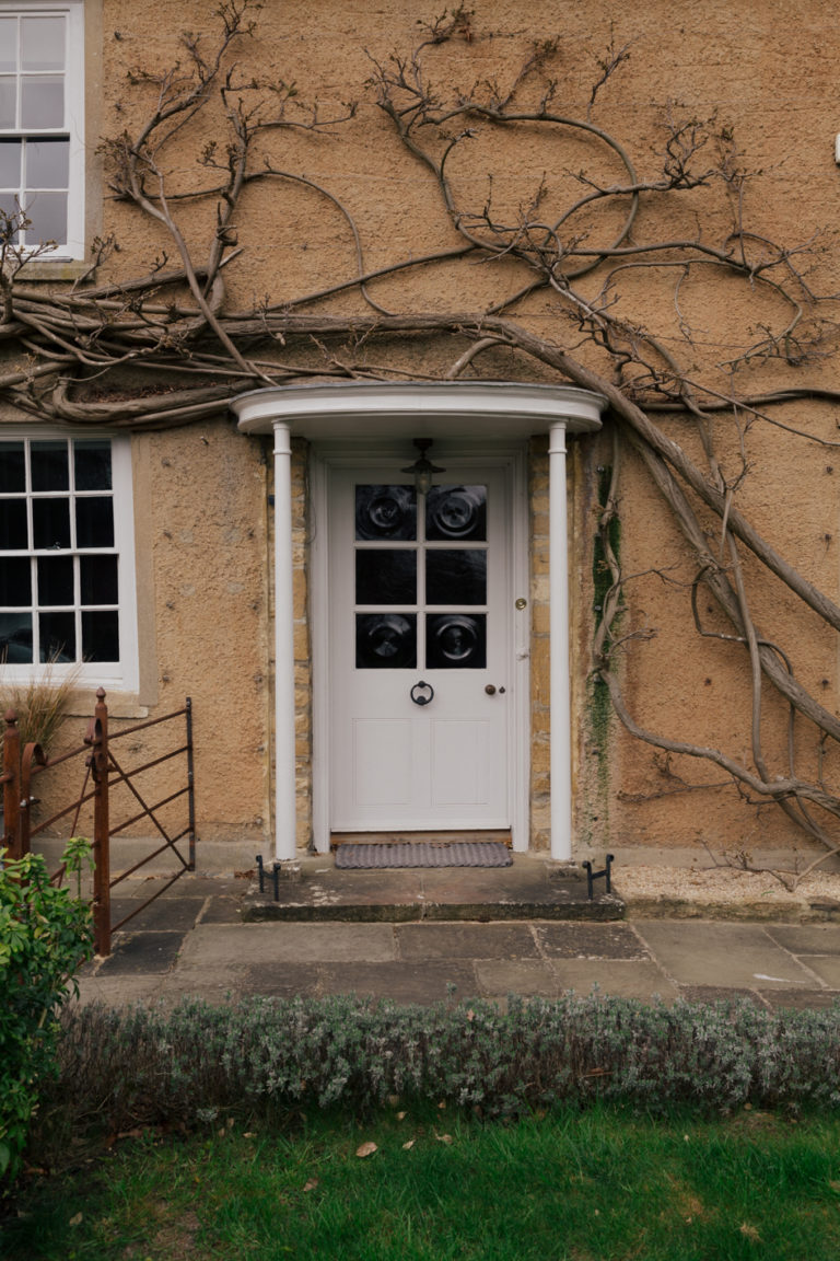 COLDSTREAM OXFORDSHIRE, OX7 - SHOOTFACTORY - OTHER UK LOCATION HOUSE