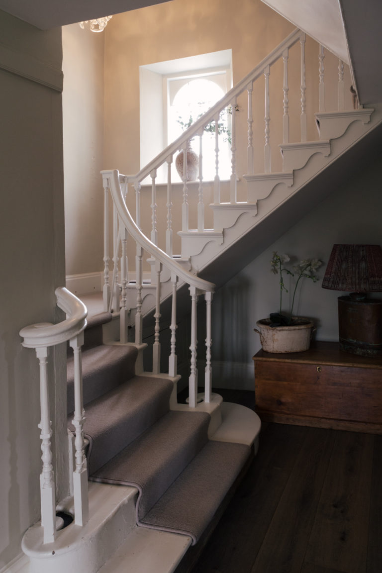 COLDSTREAM OXFORDSHIRE, OX7 - SHOOTFACTORY - OTHER UK LOCATION HOUSE