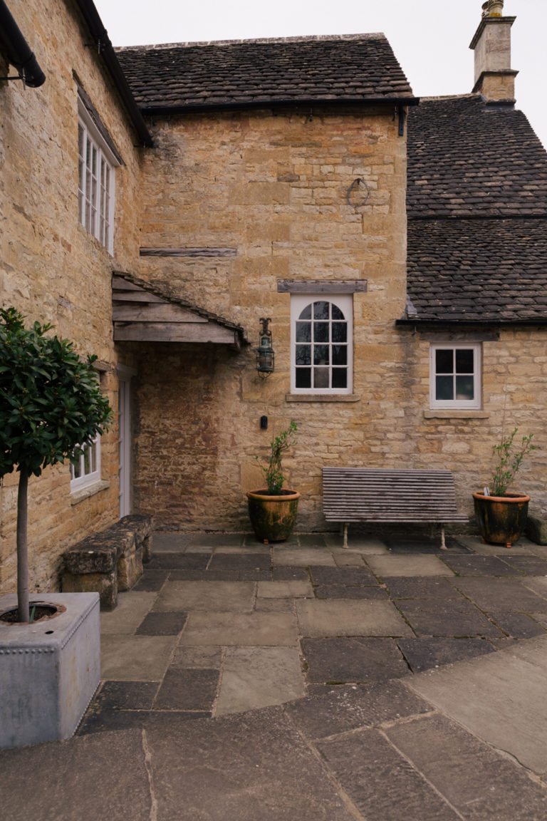 COLDSTREAM OXFORDSHIRE, OX7 - SHOOTFACTORY - OTHER UK LOCATION HOUSE