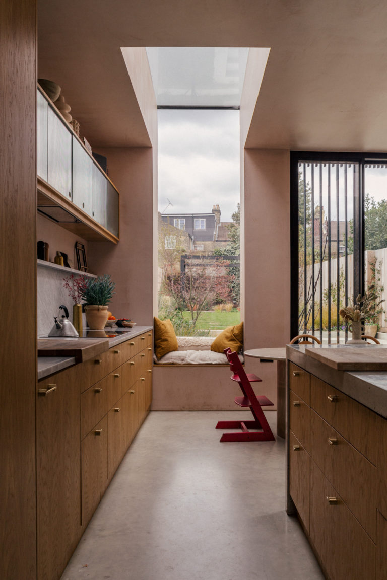 TSUBO HOUSE E5 - SHOOTFACTORY - LONDON LOCATION HOUSE