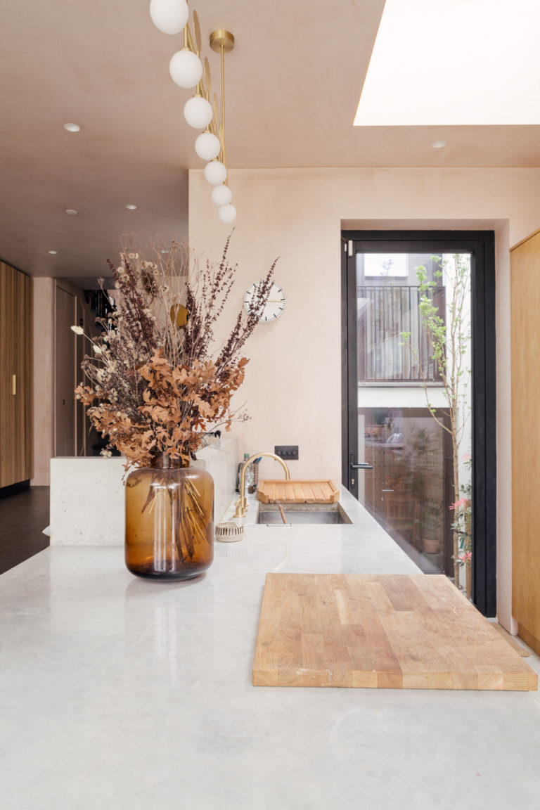 TSUBO HOUSE E5 - SHOOTFACTORY - LONDON LOCATION HOUSE