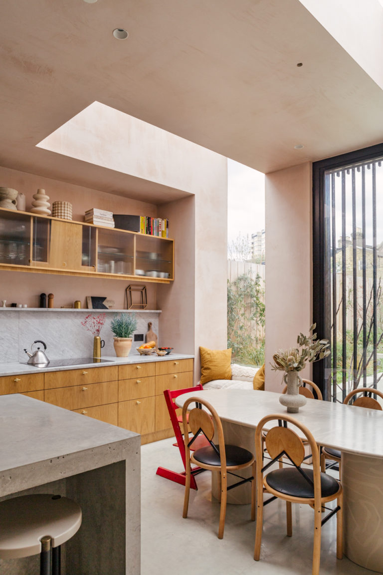 TSUBO HOUSE E5 - SHOOTFACTORY - LONDON LOCATION HOUSE