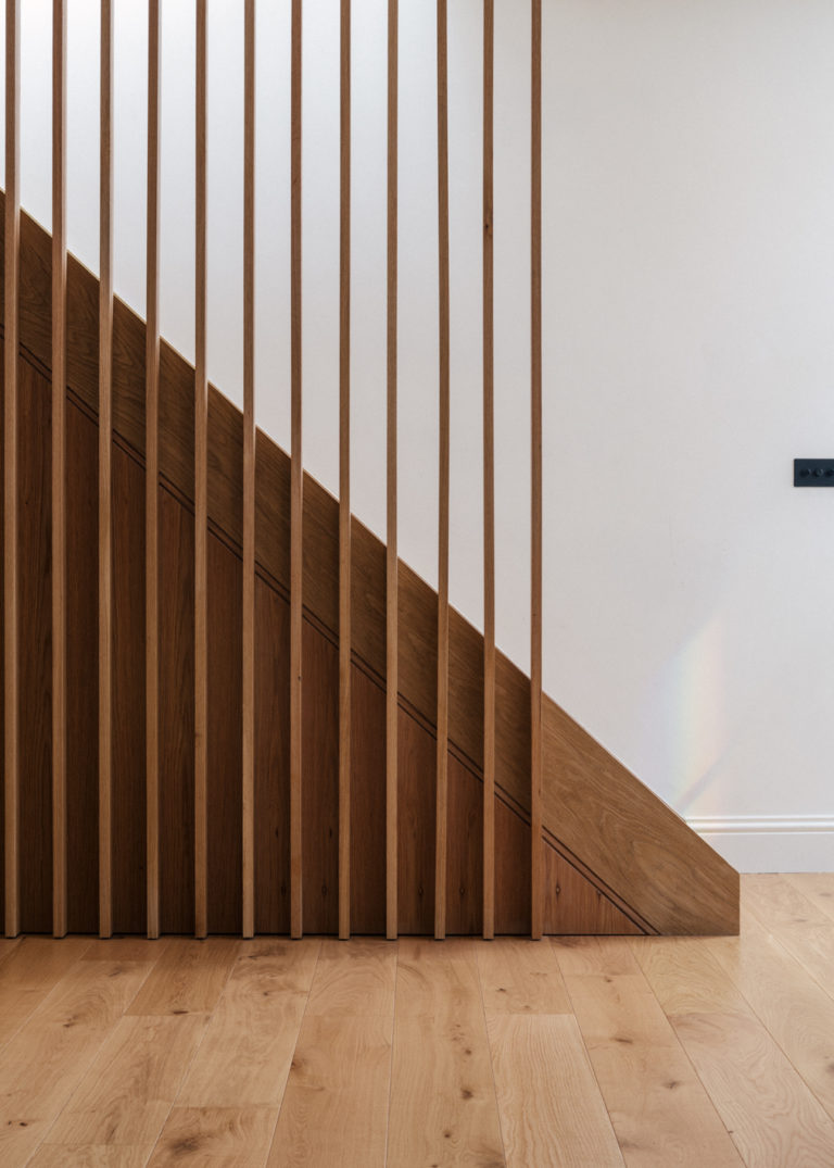 WANDLE LONDON, SW17 - SHOOTFACTORY - LONDON LOCATION HOUSE