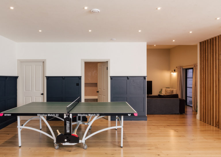 WANDLE LONDON, SW17 - SHOOTFACTORY - LONDON LOCATION HOUSE