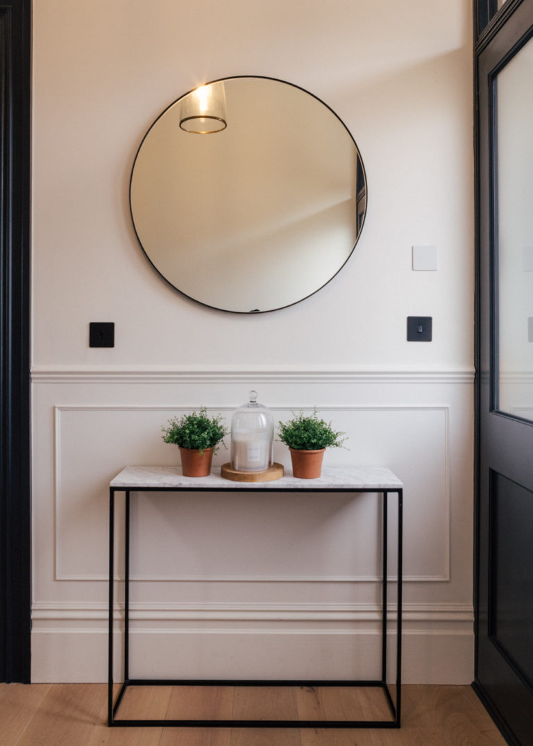 WANDLE LONDON, SW17 - SHOOTFACTORY - LONDON LOCATION HOUSE