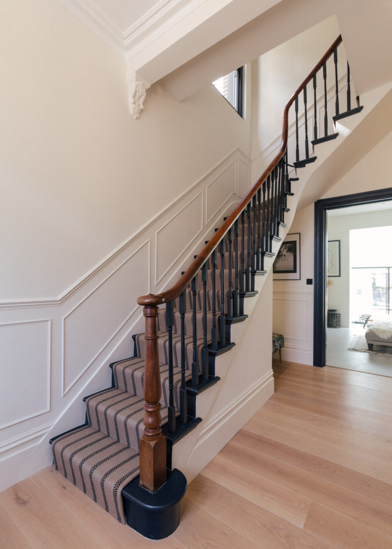 WANDLE LONDON, SW17 - SHOOTFACTORY - LONDON LOCATION HOUSE