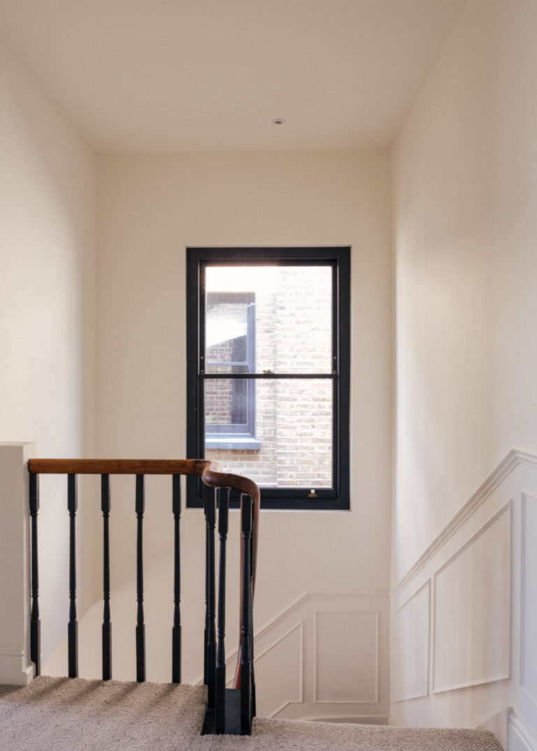 WANDLE LONDON, SW17 - SHOOTFACTORY - LONDON LOCATION HOUSE