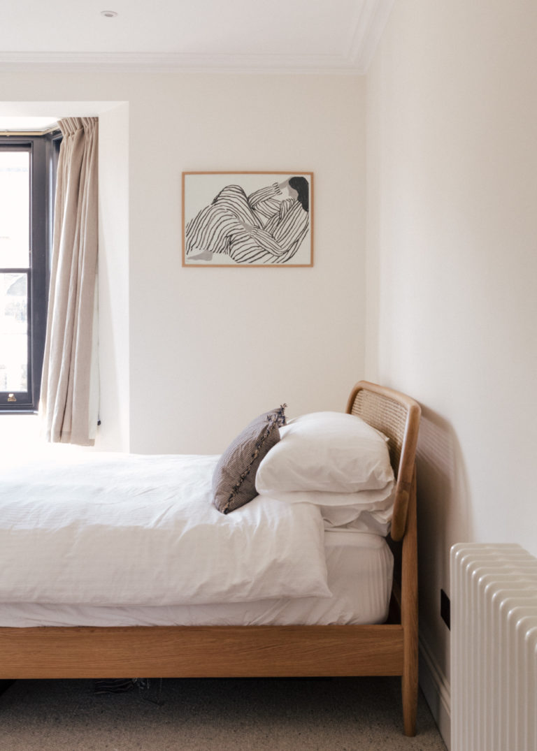 WANDLE LONDON, SW17 - SHOOTFACTORY - LONDON LOCATION HOUSE