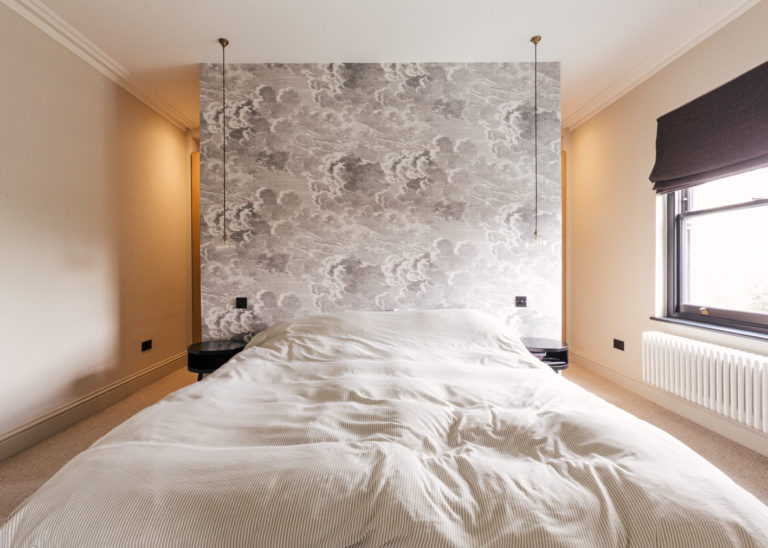 WANDLE LONDON, SW17 - SHOOTFACTORY - LONDON LOCATION HOUSE